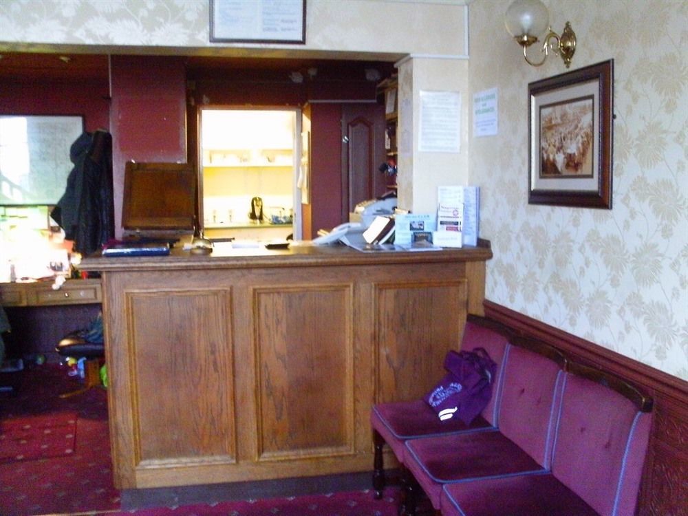 The Windmill Hotel Alford (Lincolnshire) Exterior foto